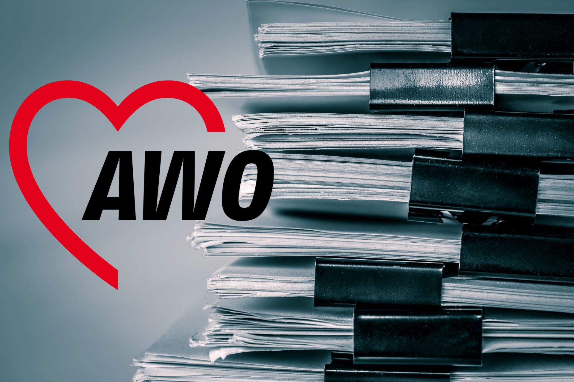 Akten mit AWO-Logo