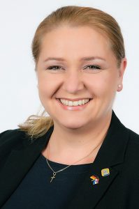 Anita Akmadza