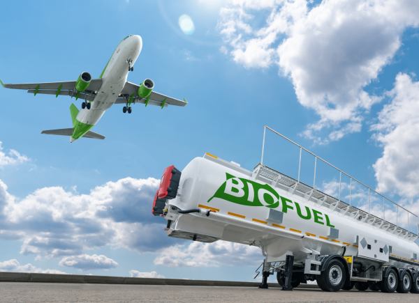 Flugzeug- und Biokraftstoff-Tankanhänger